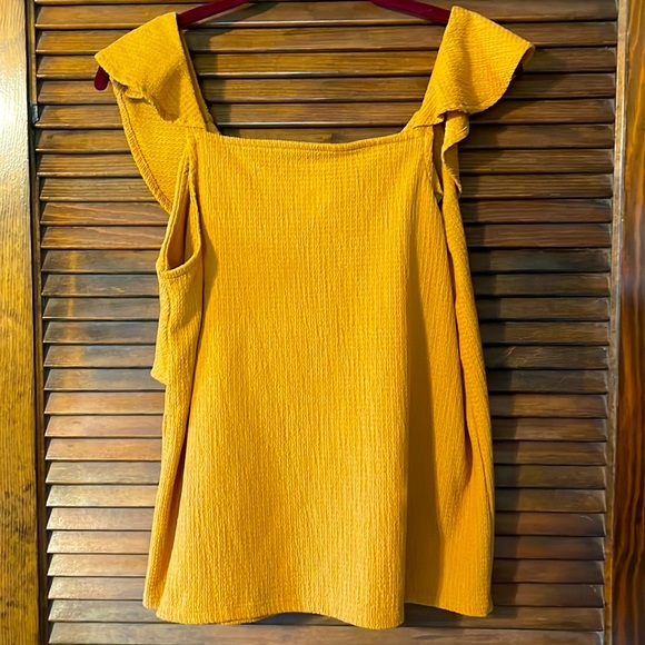 Nine West Deep Mustard Orange/Yellow Sleeveless Blouse - Picture 5 of 5